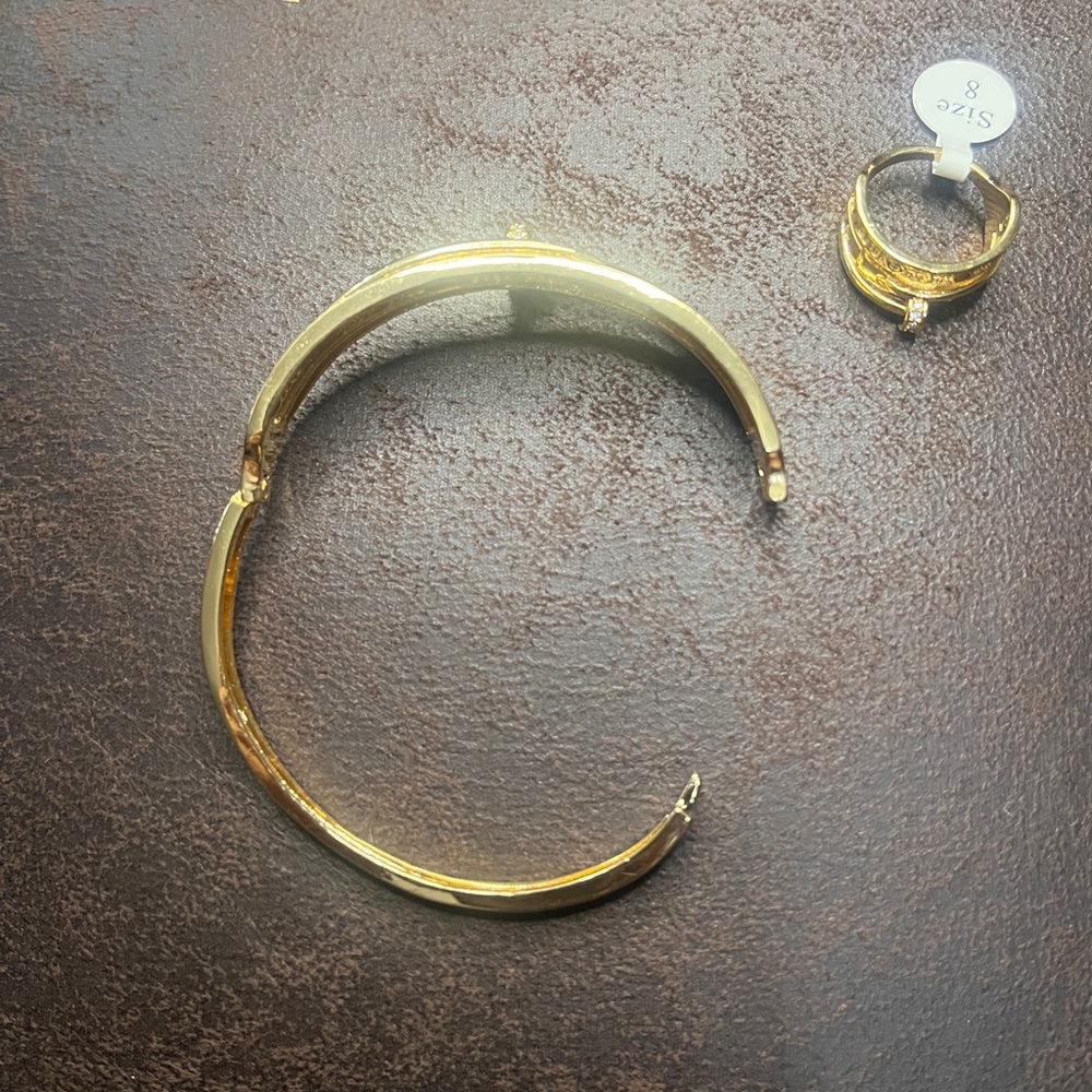 21K Gold Plated Nail Bracelet and Ring Set - Picture 3 of 8